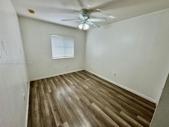 35 SE 3rd Ave 11, Hallandale Beach, FL 33009