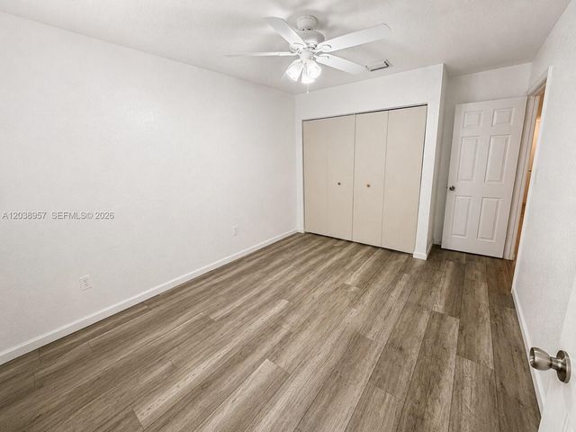 35 SE 3rd Ave 11, Hallandale Beach, FL 33009