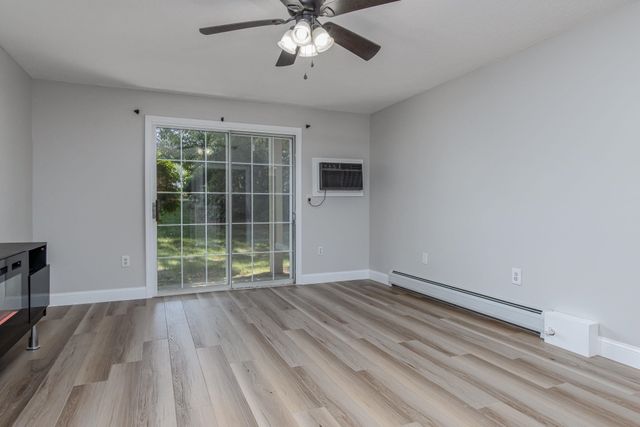 15 Northbrook Dr Unit 1504, Manchester, NH 03102
