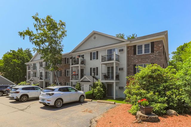 15 Northbrook Dr Unit 1504, Manchester, NH 03102