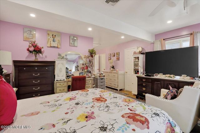 29 Fredric Drive, Ocean Twp, NJ 07712