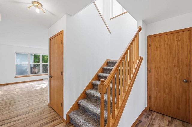 1587 Don Simon Drive, Sun Prairie, WI 53590