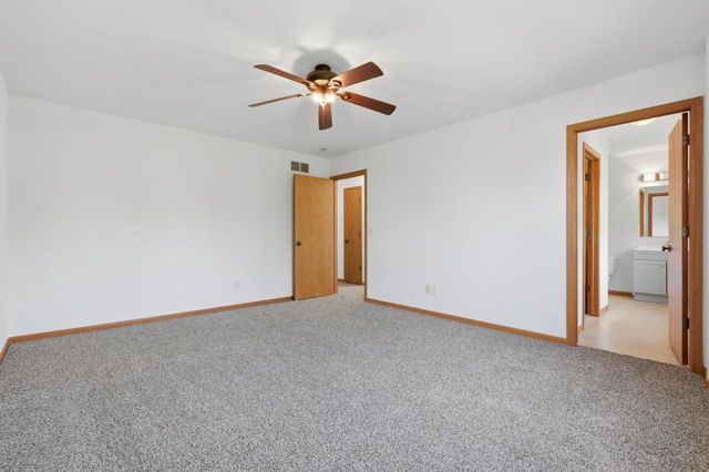 1587 Don Simon Drive, Sun Prairie, WI 53590