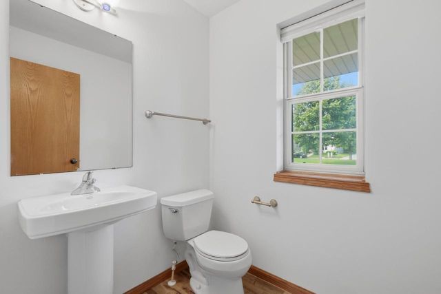 1587 Don Simon Drive, Sun Prairie, WI 53590