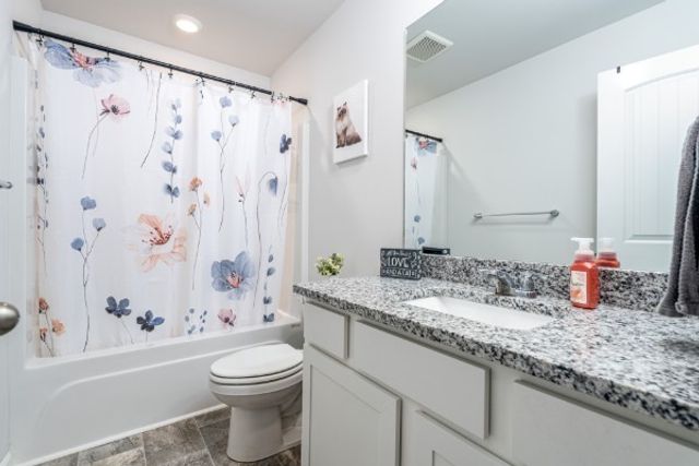 166 Grayson Cir, Chapel Hill, TN 37034
