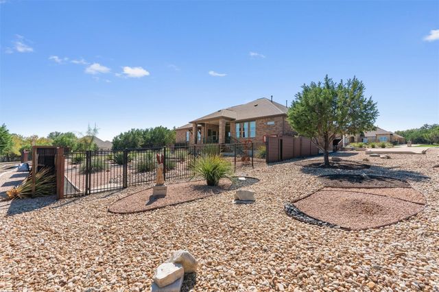 236 Standing Oak DR, Georgetown, TX 78633