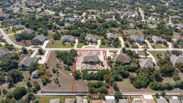 236 Standing Oak DR, Georgetown, TX 78633