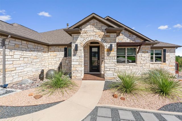 236 Standing Oak DR, Georgetown, TX 78633