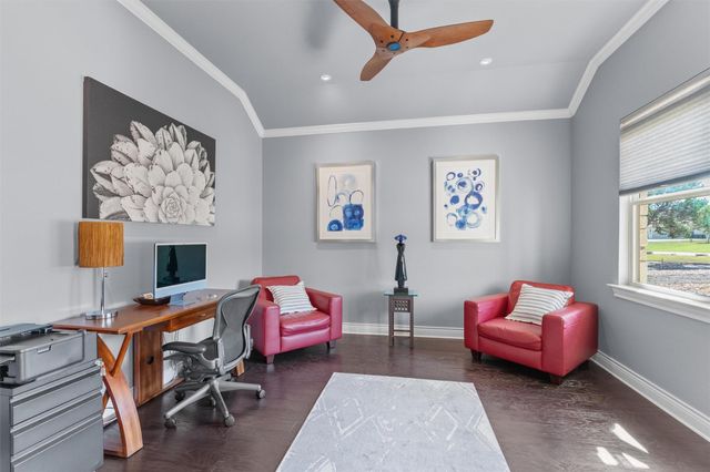 236 Standing Oak DR, Georgetown, TX 78633