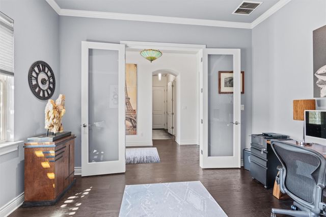 236 Standing Oak DR, Georgetown, TX 78633