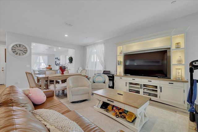 2148 Woodlet St, Marysville, CA 95901