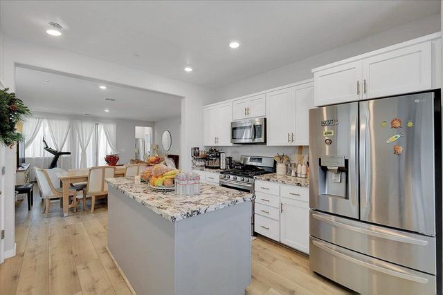 2148 Woodlet St, Marysville, CA 95901