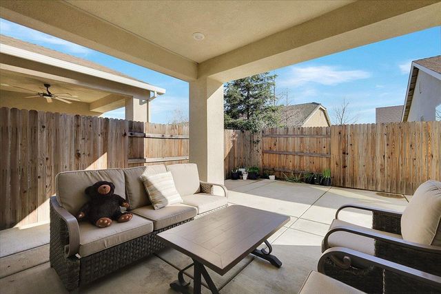 2148 Woodlet St, Marysville, CA 95901