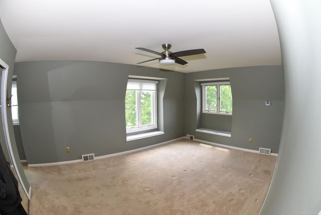 4243 River Road Road, East China Twp, MI 48054