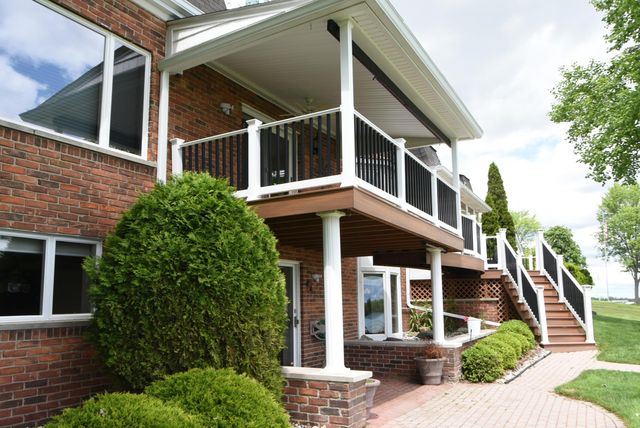 4243 River Road Road, East China Twp, MI 48054
