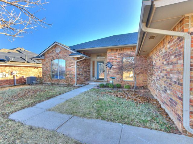 122 Tecumseh Ridge Road, Norman, OK 73069