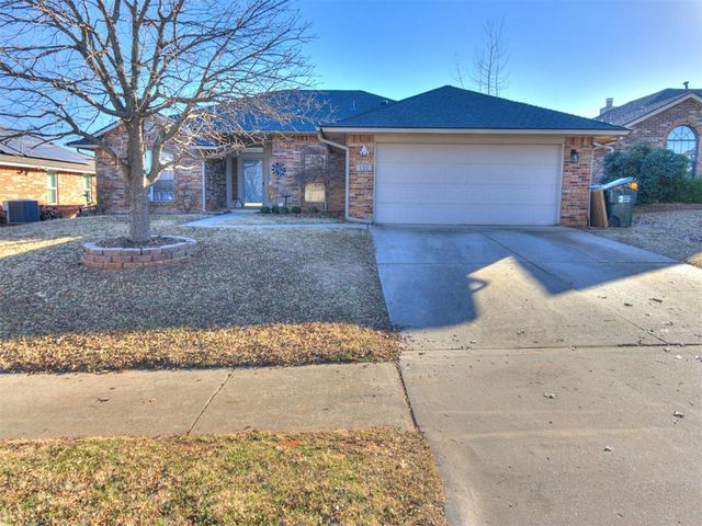 122 Tecumseh Ridge Road, Norman, OK 73069
