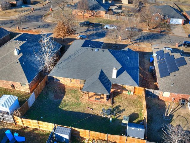 122 Tecumseh Ridge Road, Norman, OK 73069