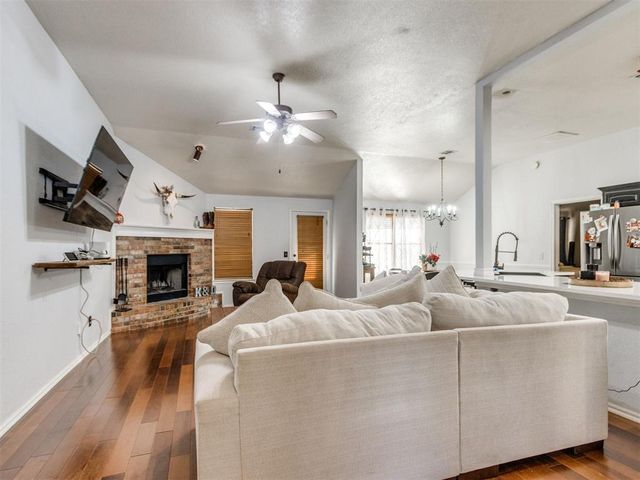 122 Tecumseh Ridge Road, Norman, OK 73069