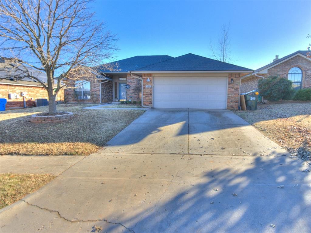 122 Tecumseh Ridge Road, Norman, OK 73069