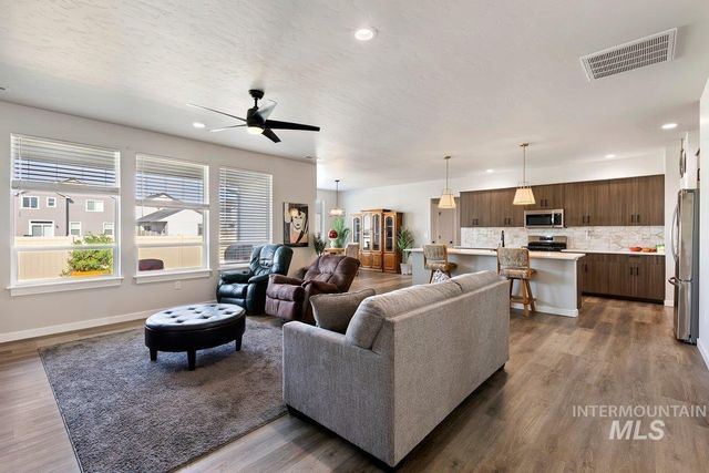 4067 N Skyros Way, Meridian, ID 83646