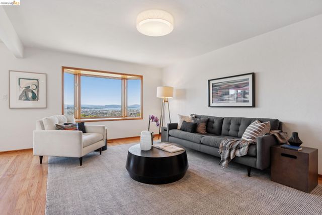 2729 Del Monte Ave, El Cerrito, CA 94530