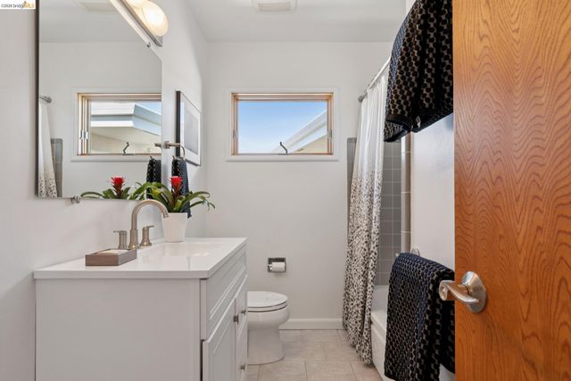 2729 Del Monte Ave, El Cerrito, CA 94530