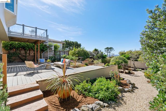 2729 Del Monte Ave, El Cerrito, CA 94530