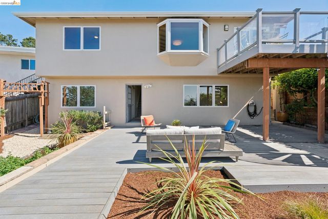 2729 Del Monte Ave, El Cerrito, CA 94530