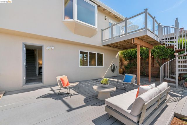 2729 Del Monte Ave, El Cerrito, CA 94530