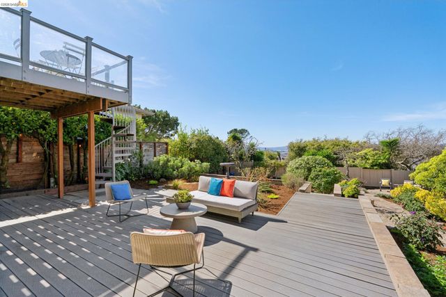 2729 Del Monte Ave, El Cerrito, CA 94530