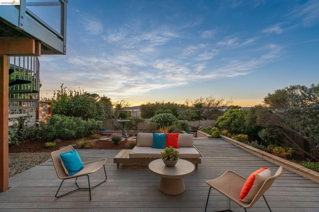 2729 Del Monte Ave, El Cerrito, CA 94530