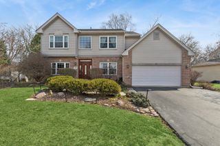 411 Oak Grove Circle, Wauconda, IL 60084