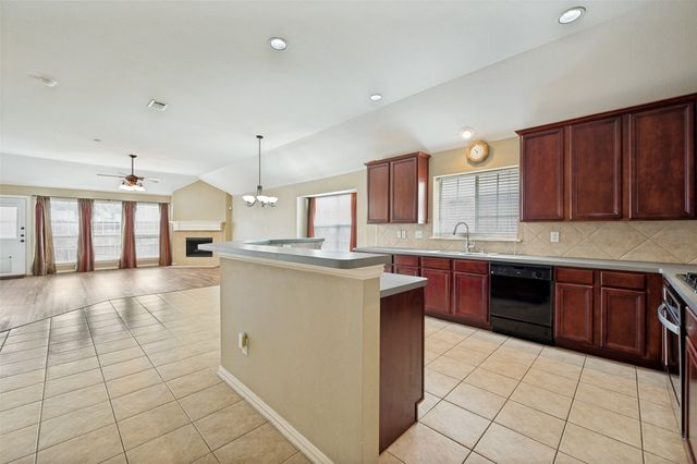13335 Roadster Drive, Frisco, TX 75033