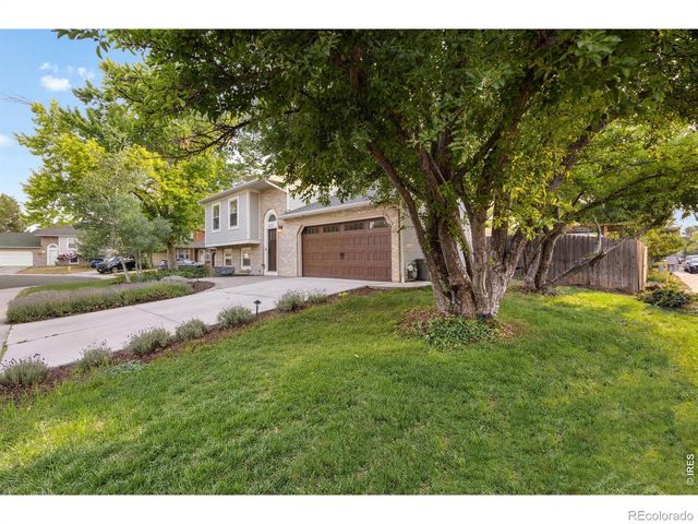 4113 Lost Creek Court, Fort Collins, CO 80526