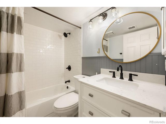 4113 Lost Creek Court, Fort Collins, CO 80526