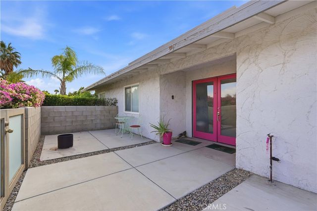 303 E San Rafael Drive, Palm Springs, CA 92262