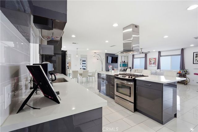 303 E San Rafael Drive, Palm Springs, CA 92262