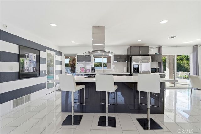 303 E San Rafael Drive, Palm Springs, CA 92262