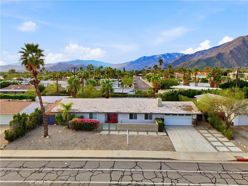 303 E San Rafael Drive, Palm Springs, CA 92262