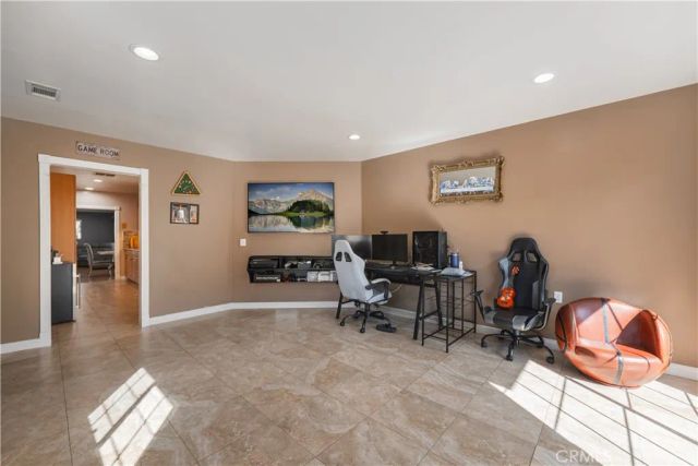 6238 Longridge Avenue, Van Nuys, CA 91401
