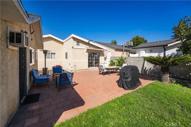 6238 Longridge Avenue, Van Nuys, CA 91401