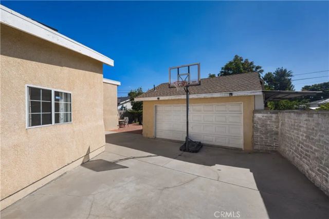 6238 Longridge Avenue, Van Nuys, CA 91401