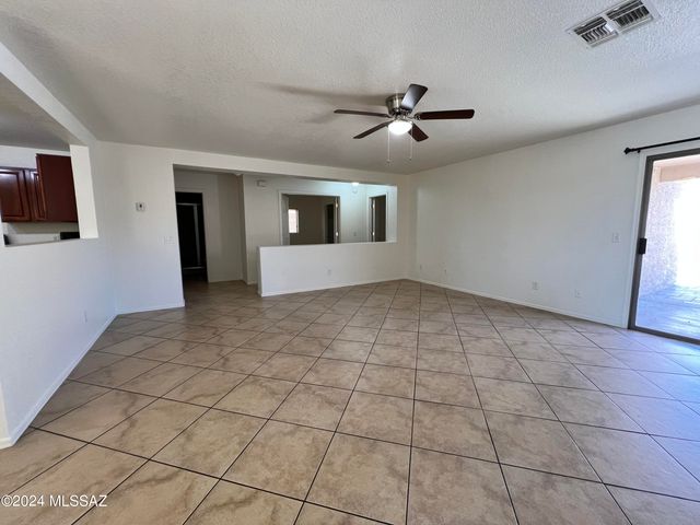 3912 W Oak Springs Trail, Tucson, AZ 85745