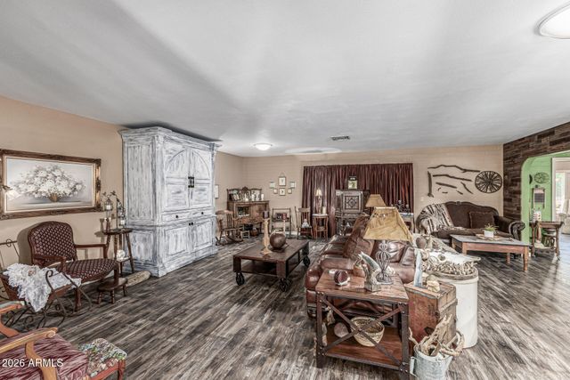 10235 W CLAIR Drive, Sun City, AZ 85351