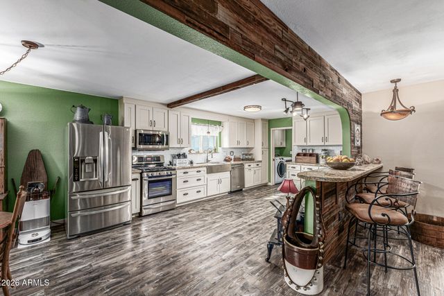 10235 W CLAIR Drive, Sun City, AZ 85351