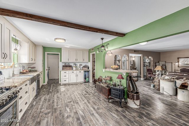 10235 W CLAIR Drive, Sun City, AZ 85351