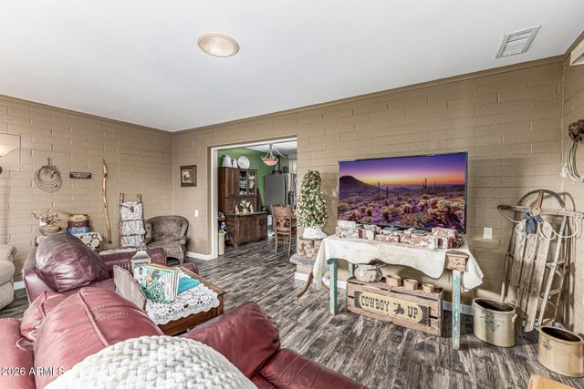 10235 W CLAIR Drive, Sun City, AZ 85351