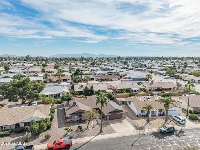 10235 W CLAIR Drive, Sun City, AZ 85351