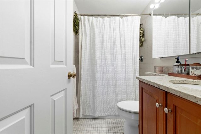 7 Henchman 505, Boston, MA 02113